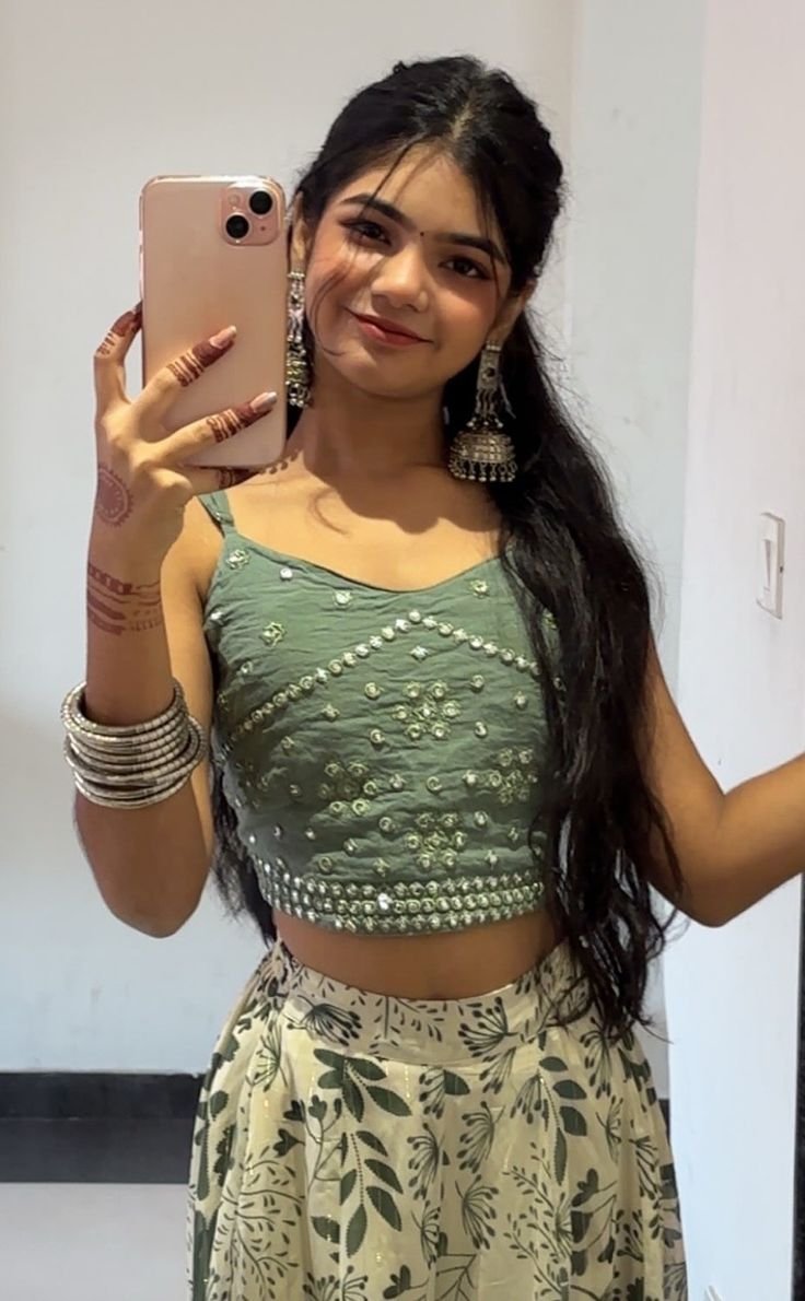 Call girl service Bhubaneswar 24x7 hotel. and home full enjoyment
