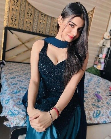Sexy Independent Model With Beautiful Girl