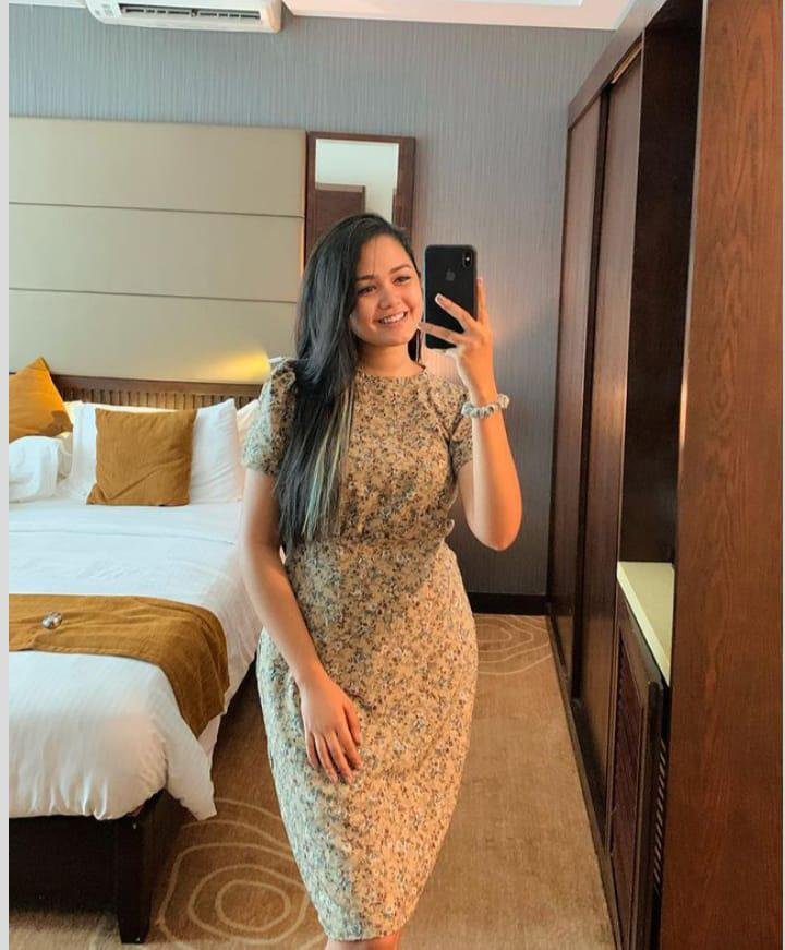 Krishnagiri colleg call girls in service hot busty low price available