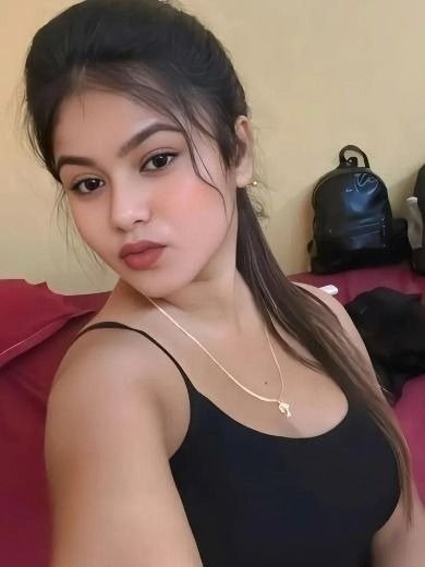Chennai..my ✅ self komal sharma home and hotel service available