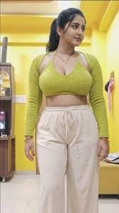 Myself kavya ✨ Sharma⭐ low price service available out call in call