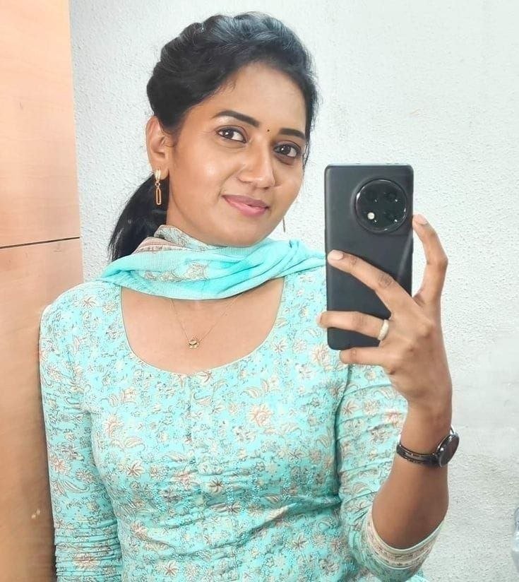 Riya Sharm ✅ low price call girl service all area available