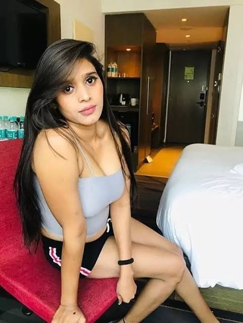 Pune best genuine college girls housewife available 100% Saif an