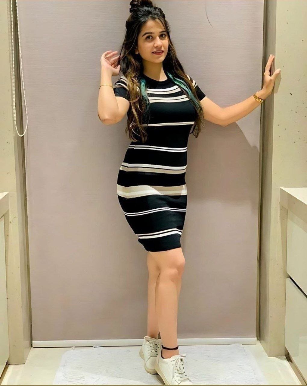 Amritsar ❣️✅Myself Divya low piece hotal and sexy' college girl